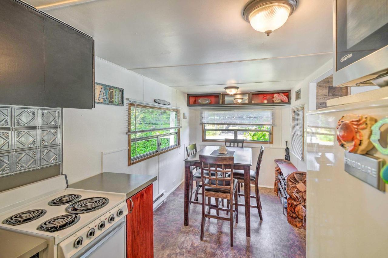 Coastal Pnw Gem With Hot Tub - Walk To Beach! Grayland Exteriör bild